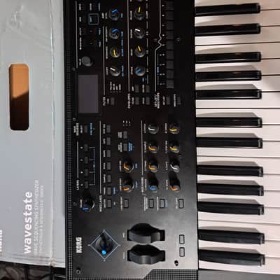 Korg Wavestate MkII 37-Key Wave Sequencing Synthesizer WITH SKB Gig Case & EXTRA KNOBS
