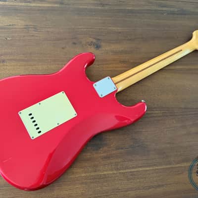 Fender Stratocaster, RARE, Dakota Red Metallic, 1990, ST-500VM , MIJ image 4