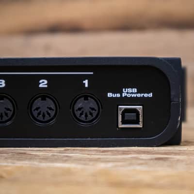 MOTU Midi Express 128 8-in/8-out MIDI Interface with USB Mac & Windows U284281 image 6