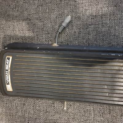 Roland  AW-10 Wah Beat  1970's