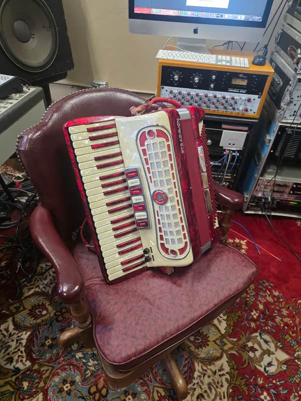 Stradavox Piano Accordion 41/120 Made in Italy - Red Pearl image 1