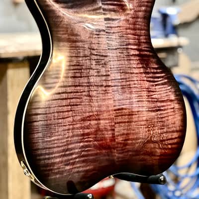 Howie Escape Series Baritone #EB.4.95.23 - Violet image 14