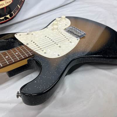 Danelectro Danoblaster Innuendo with Built-In Effects Doublecut Electric Guitar image 20