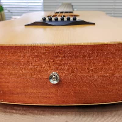 Taylor Baby Taylor (BT1) Acoustic Guitar 3/4 Travel Guitar - Natural image 16