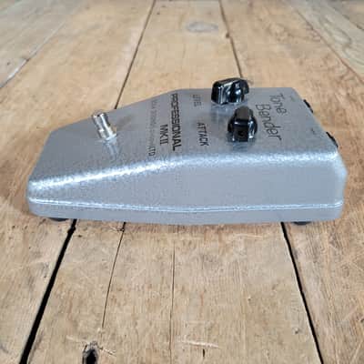 D*A*M Macari's Tone Bender MKII 2025 in Box with COA image 3