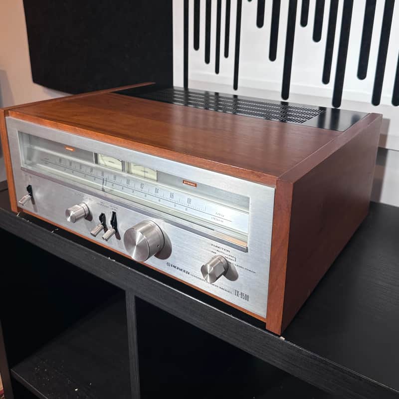 Pioneer TX-9500 am/fm Stereo Tuner 1975 Silver