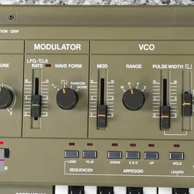 Roland SH-101 Gray Vintage Monophonic Synthesizer in Good condition image 7