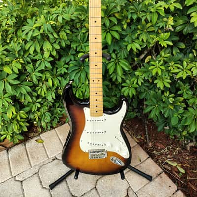 Fender American Special Strat Stratocaster 2-Tone Sunburst *UNPLAYED* 2011 image 1
