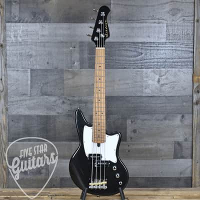 Ashdown Capri-23 Mini Bass - Gloss Black with Gigbag image 3