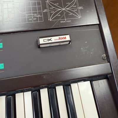 Vintage Yamaha DX7 Digital Programmable Algorithm Synthesizer Synth Keyboard Made in Japan Just Serviced image 8