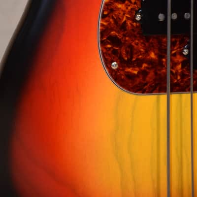 Atkinson P Bass 2012 Sunburst image 11