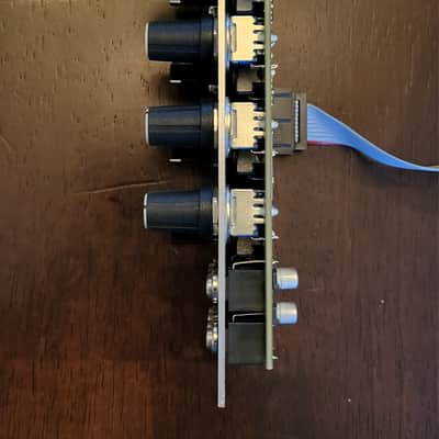 Intellijel Quad VCA Eurorack Module - Super Clean imagen 3
