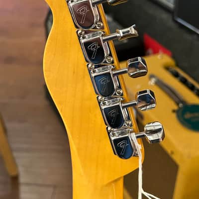 Fender American Vintage II '77 Telecaster Custom Maple Black #VS220382 8lbs 0.9 oz image 5