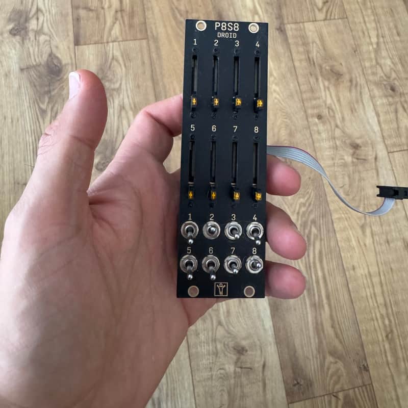 2023 Der Mann Mit Der Maschine Droid P8S8 Black