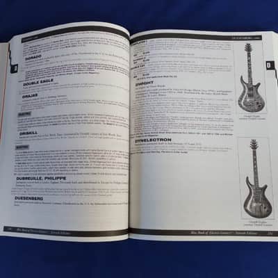 Blue Book of Electric Guitars 7th Edition Paperback / No CD ROM Fjestad Brown 2001 image 8