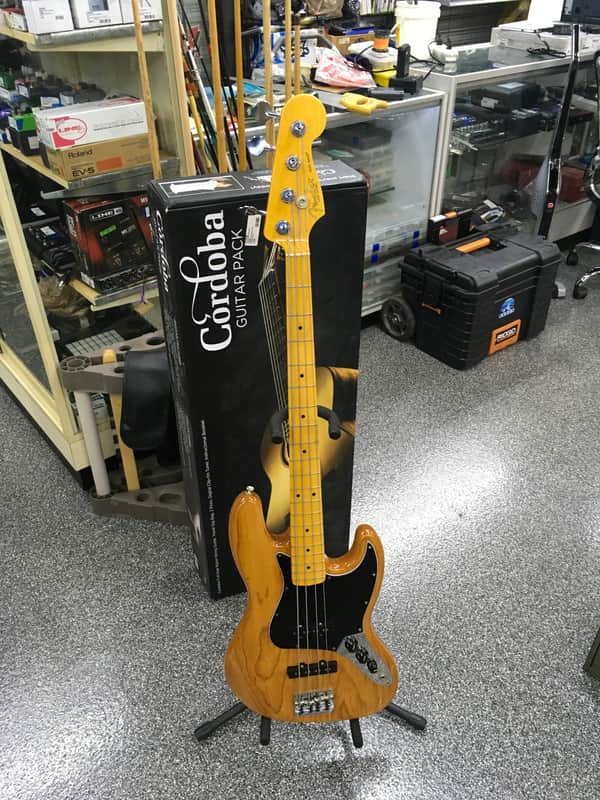 Fender American Professional II Jazz Bass with Maple Fretboard 2020 - Present - Roasted Pine image 1