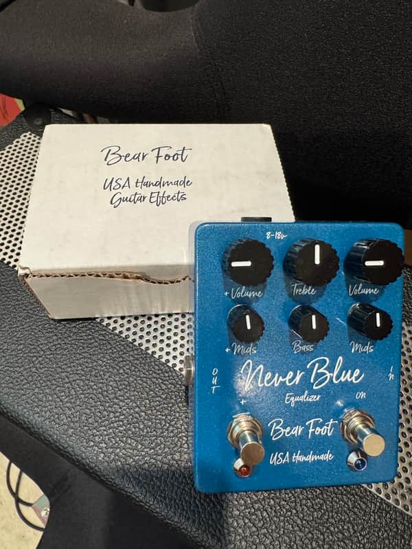 Bearfoot FX never Sea Blue EQ pedal plus guitar image 1