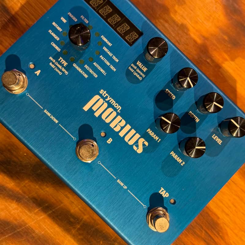 Strymon Mobius
