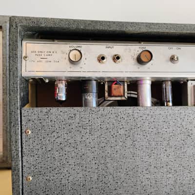 Silvertone Model 1481 - 5-Watt 1x8 Guitar Combo - 1963 - 1968 - Diamond Cut Speaker Hole - Gray Leatherette - Local Pickup Only image 17