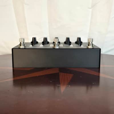 Darkglass Electronics Microtubes Infinity image 6
