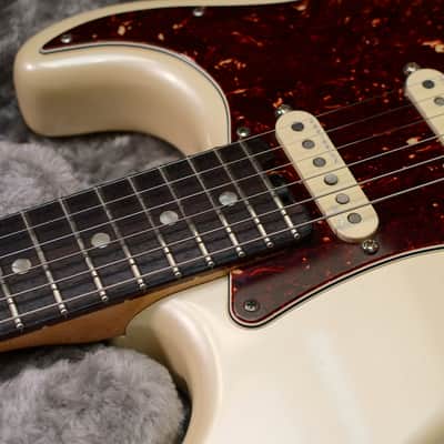 Fender American Elite Stratocaster with Rosewood Fretboard 2016 - 2019 - Olympic Pearl image 5