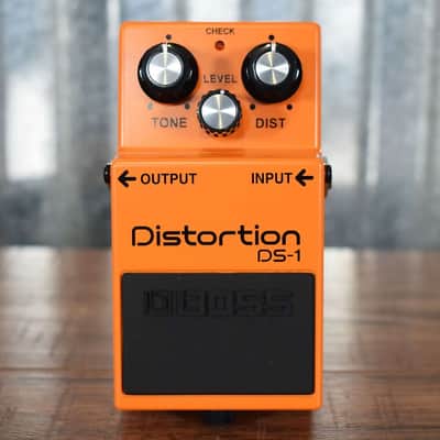 Boss DS-1 Distortion Guitar Effect Pedal image 2