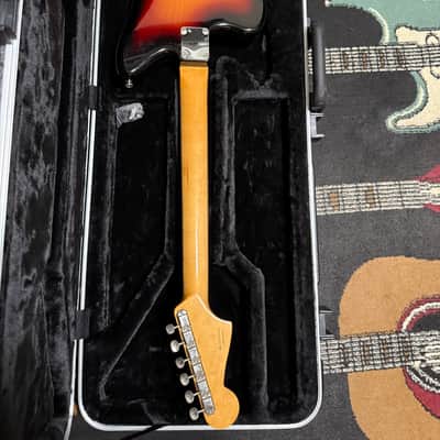 Fender Classic Player Jazzmaster Special with Rosewood Fretboard 2009 - 2017 - 3-Color Sunburst image 4