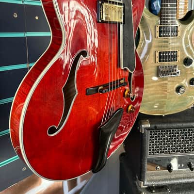 Eastman T146SM Gloss Classic Thinline Archtop Electric Guitar image 3