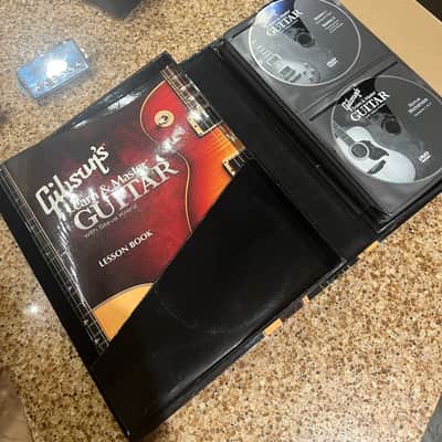 Immagine Gibson Learn & Master Guitar Instructional Set - 4