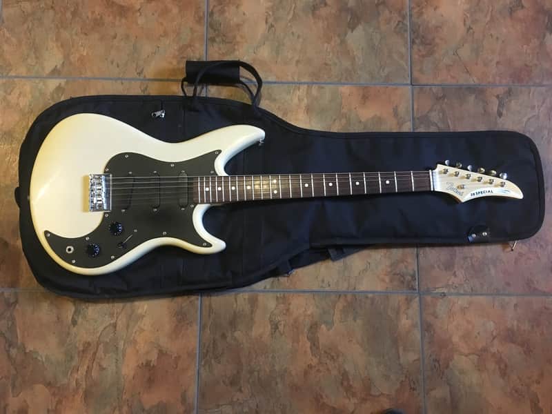 ジャパンビンテージ TOKAI CUSTOM EDITION 38 TSS-38 ジャパン