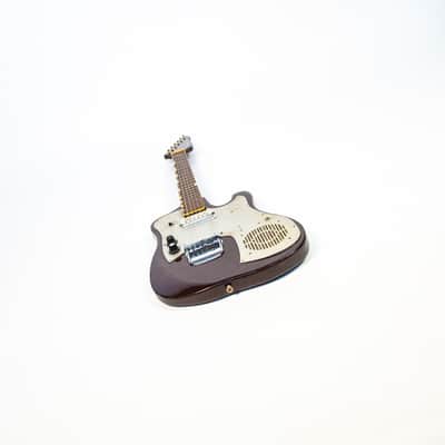 Silvertone 1487 Owned by John Hiatt image 7