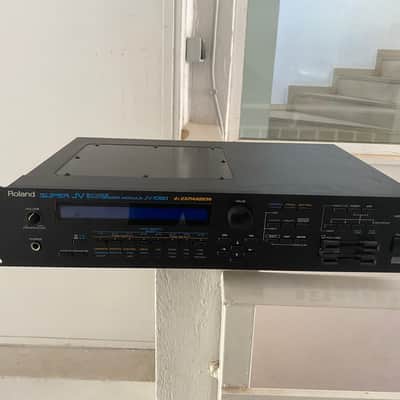 Roland JV-1080 64-Voice Synthesizer Module 1994 - 2001 - Black
