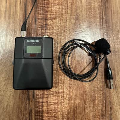 Shure ULXD1 H50 Wireless Bodypack Transmitter with WL185m Lavalier Microphone (534-598 MHz) imagen 1