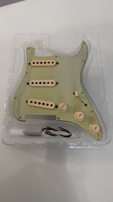 Fender Custom Shop 1960 Heavy Relic Stratocaster Loaded Pickguard Assembly image 1