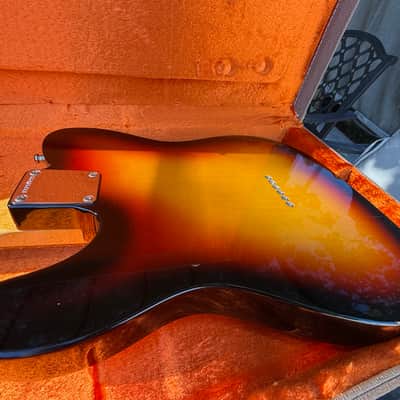 Fender American Vintage II '63 Telecaster 2023 - 3-Color Sunburst image 7