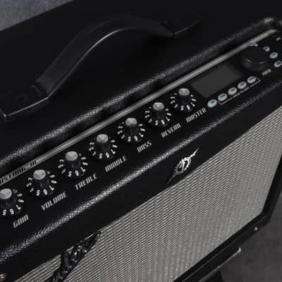 Fender Mustang III V2 Combo Amp - Footswitch - 2nd Hand image 9