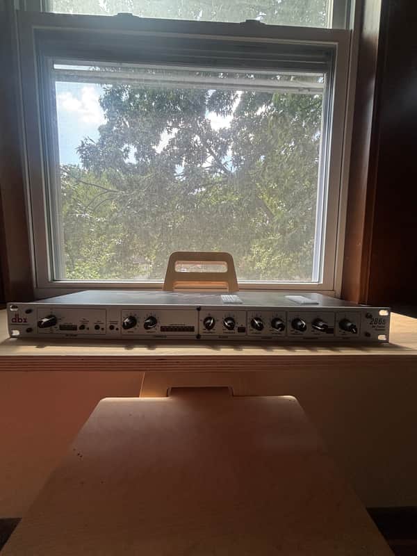 dbx 286s Microphone Preamp Processor 2010s - Silver image 1