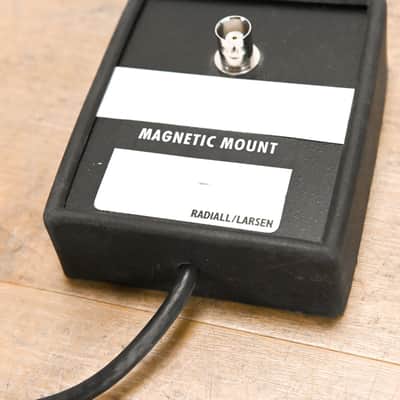 Radiall / Larsen BNC-BNC Magnet Mount CG0119P image 4