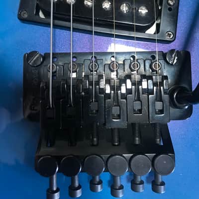 1986 Kramer Baretta II Flip-Flop blue, maple fingerboard, OHSC. With tremblock! image 3