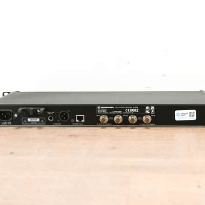 Sennheiser EM 2000 Wireless Microphone Receiver - Aw Range: 516-558 MHz CG0123Z image 5