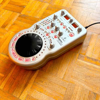 Behringer DFX-69 Tweakalizer - High-End DJ Effects Processor and Sampler with Real-Time Control! image 11