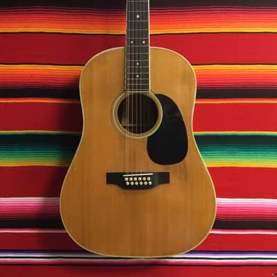 Martin D12-35 1972 - Natural image 2