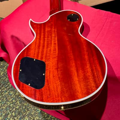 Vintage Guitars V100 30 ANNIVERSARY GREEN BURST W/ Bag image 21