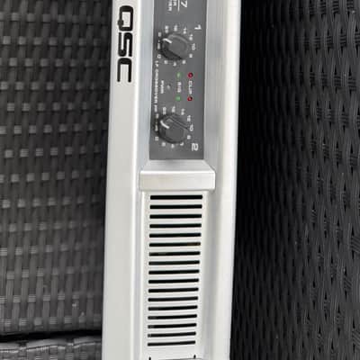 QSC GX7 2-Channel Power Amplifier 2010s - Silver image 3