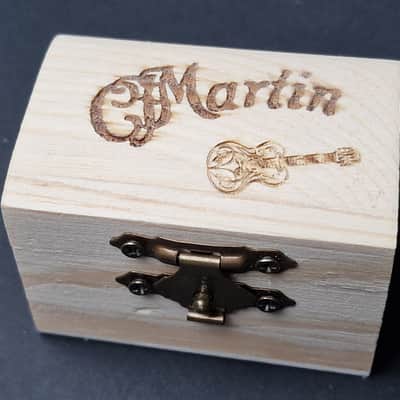 6 CHEVILLES guitare épingle OS opaque bovin Boite Bois 1 - MARTIN CUSTOM image 3