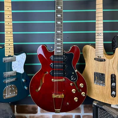 Epiphone Limited Edition Riviera P93 Wine Red 2015 Electric Guitar image 2
