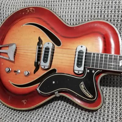 Musima Record 15 60-s 2 tone sunburst image 1