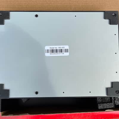 NuX MG-300 image 2