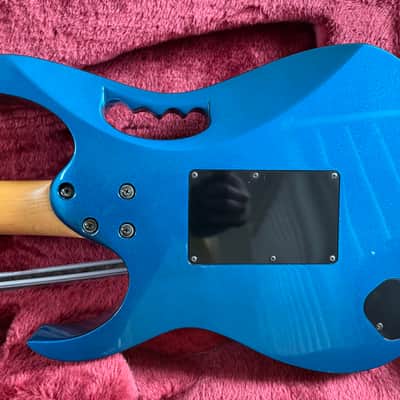 Ibanez JEM7V-SBL Steve Vai Signature with Rosewood Fretboard 2002 - 2004 - Sparkle Blue image 12