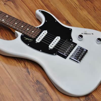 Godin Session HT - Trans Cream Rn image 4
